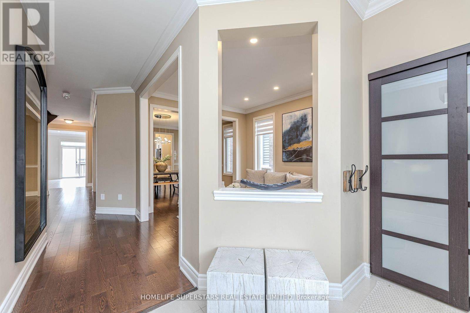 Bradford West Gwillimbury (bradford), ON L3Z0X7,50 ROMANELLI CRESCENT