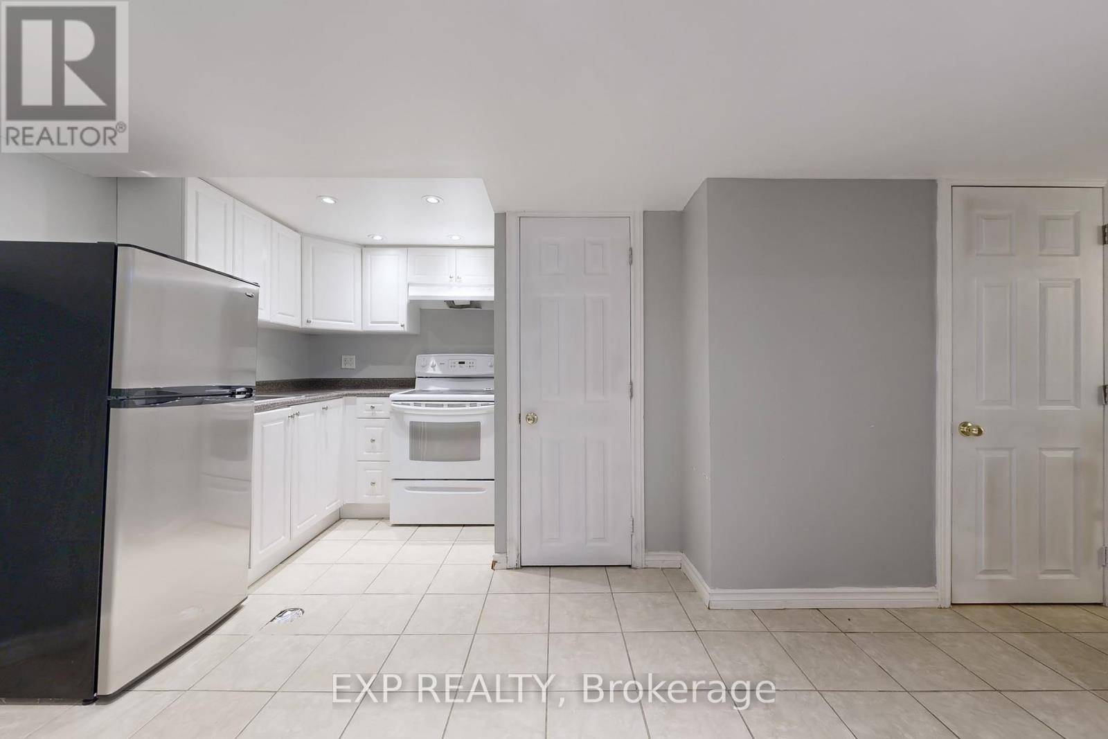 Markham (milliken Mills East), ON L3S1K9,64 SORRELL CRESCENT