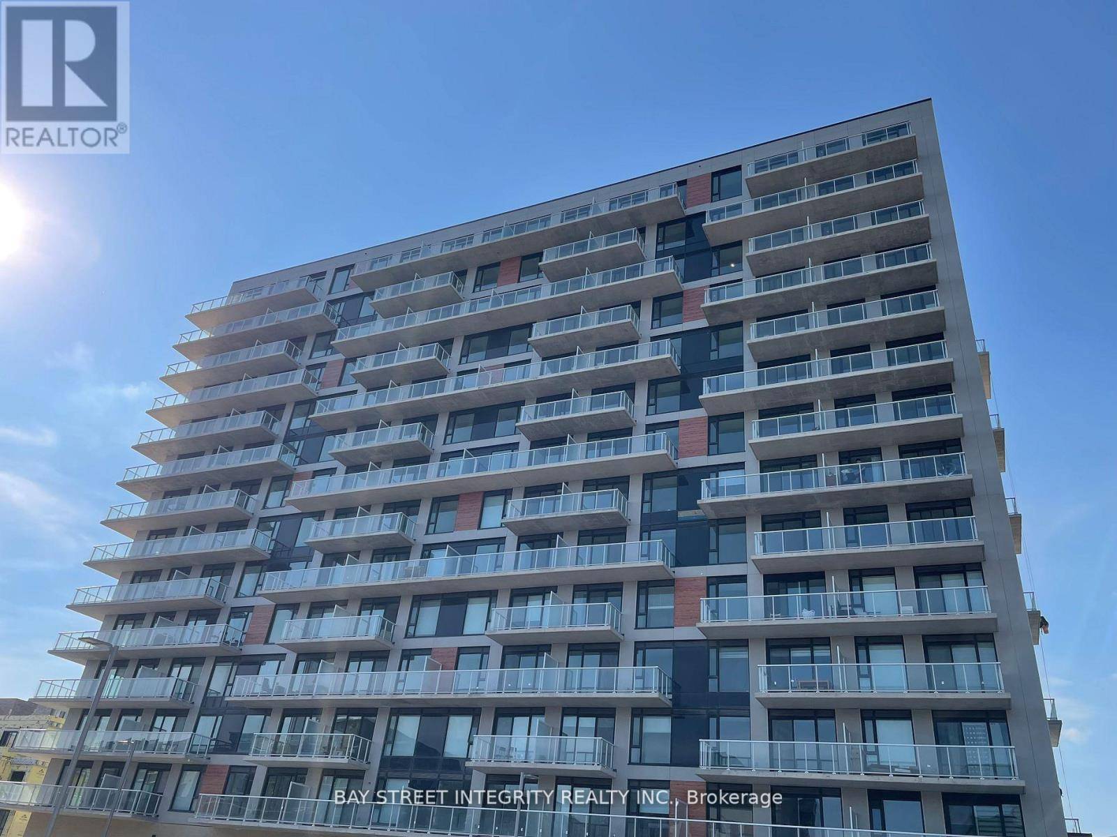 Richmond Hill, ON L4S0N6,2 David Eyer RD #925