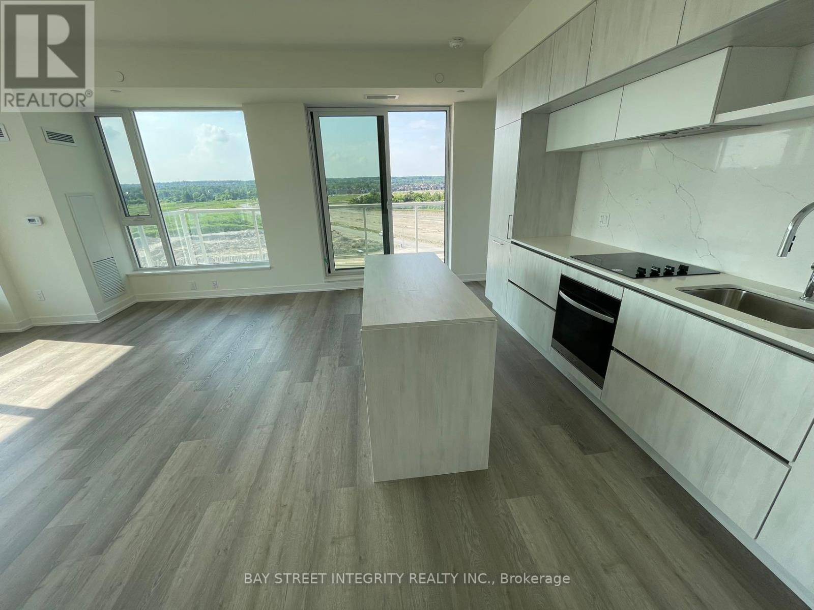 Richmond Hill, ON L4S0N6,2 David Eyer RD #925