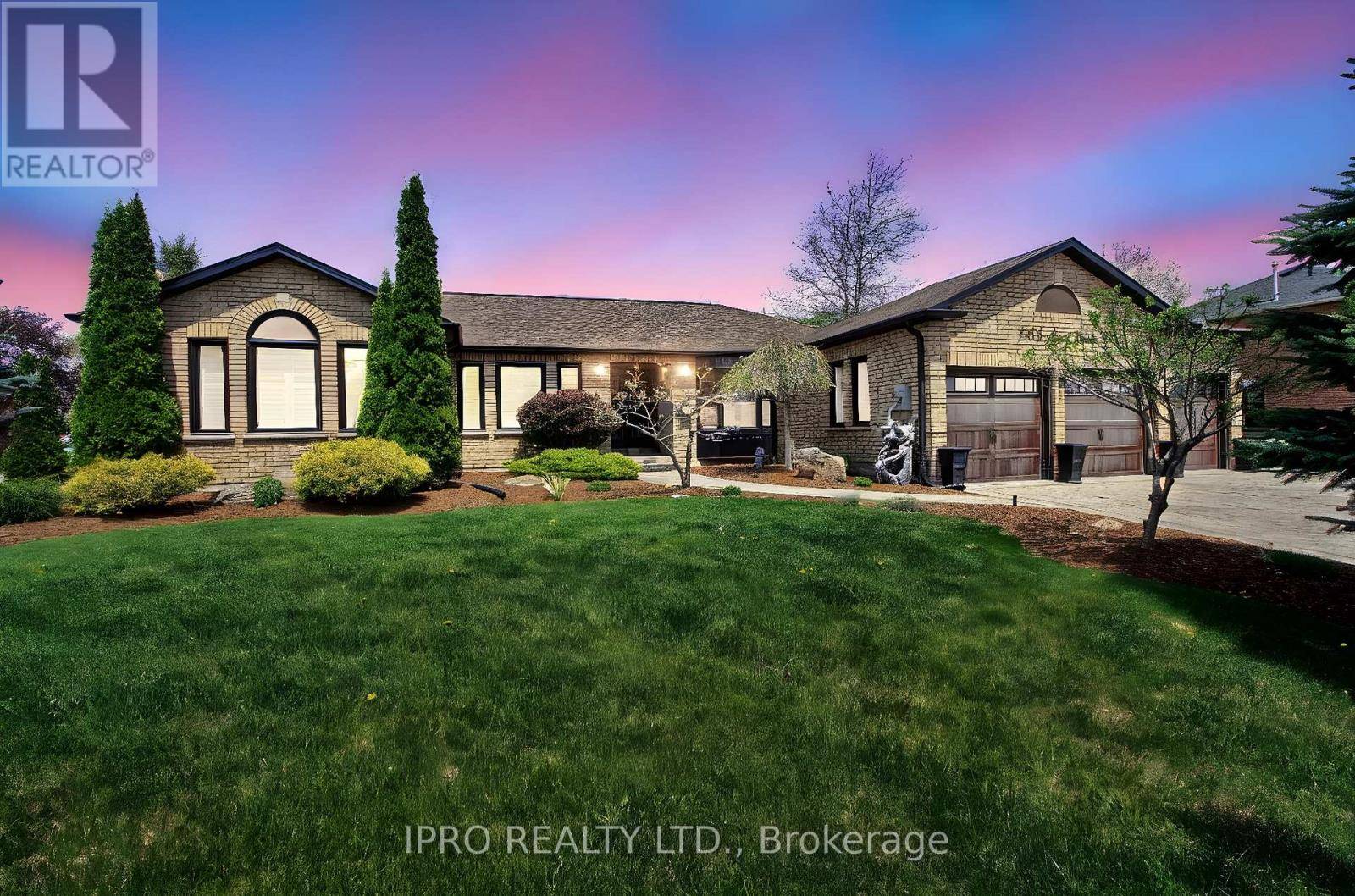 Innisfil (stroud), ON L9S1H1,2706 SHERING CRESCENT