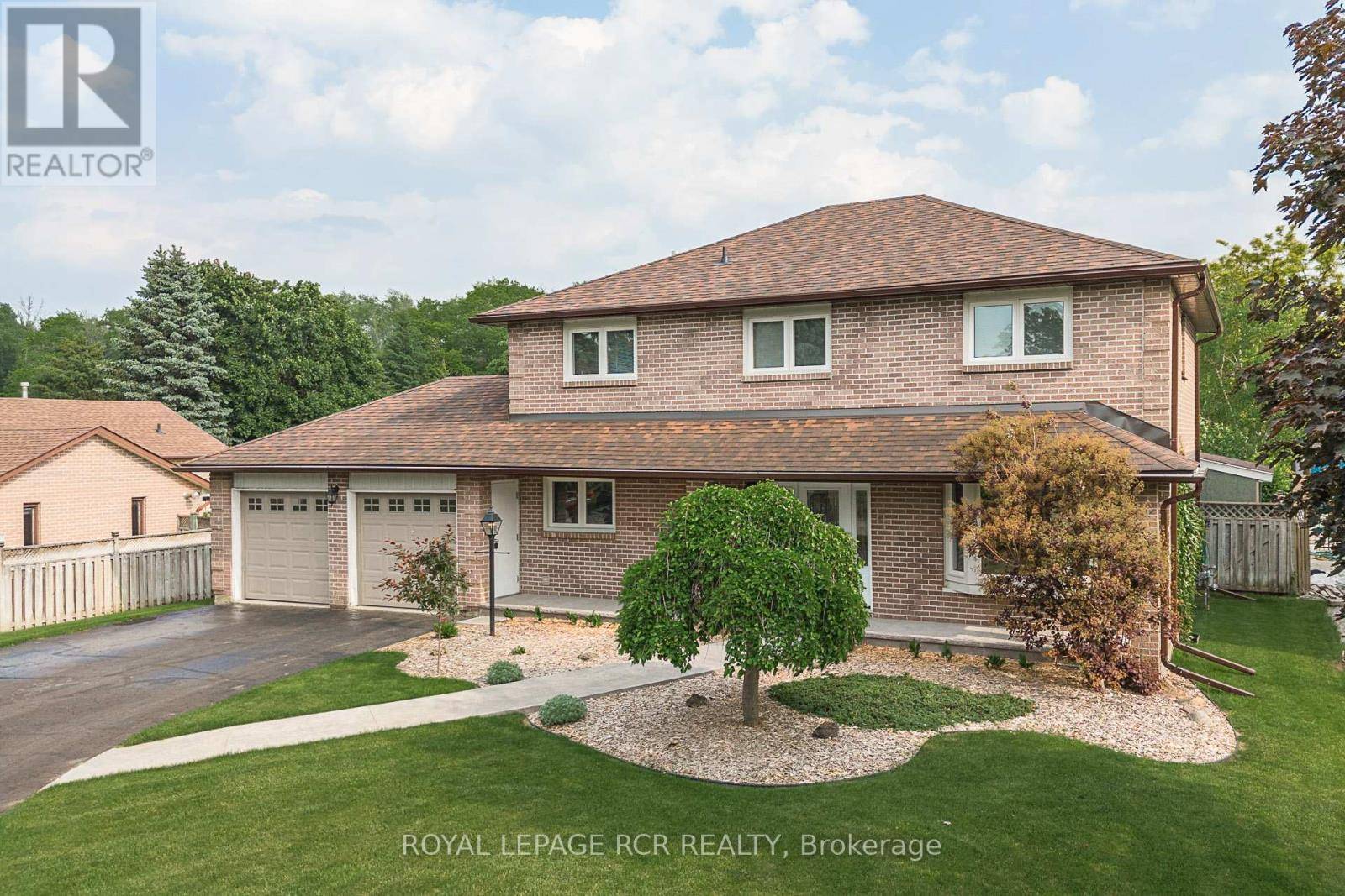 East Gwillimbury (holland Landing), ON L9N1H3,89 ORIOLE DRIVE