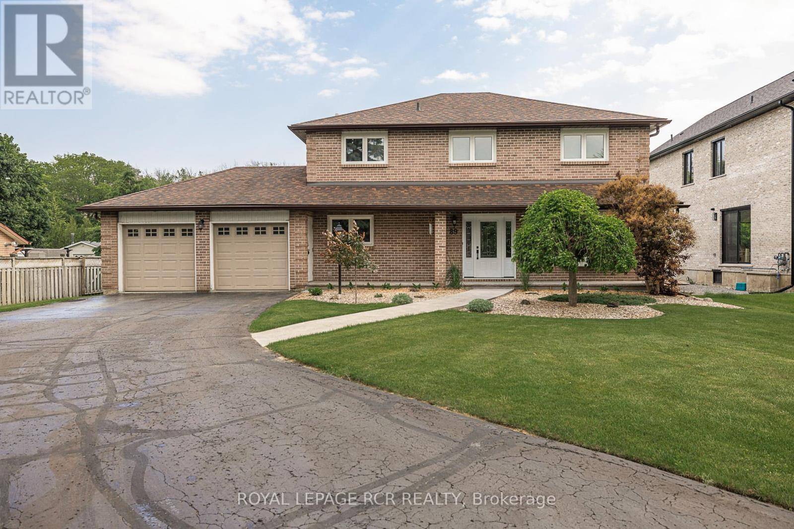 East Gwillimbury (holland Landing), ON L9N1H3,89 ORIOLE DRIVE