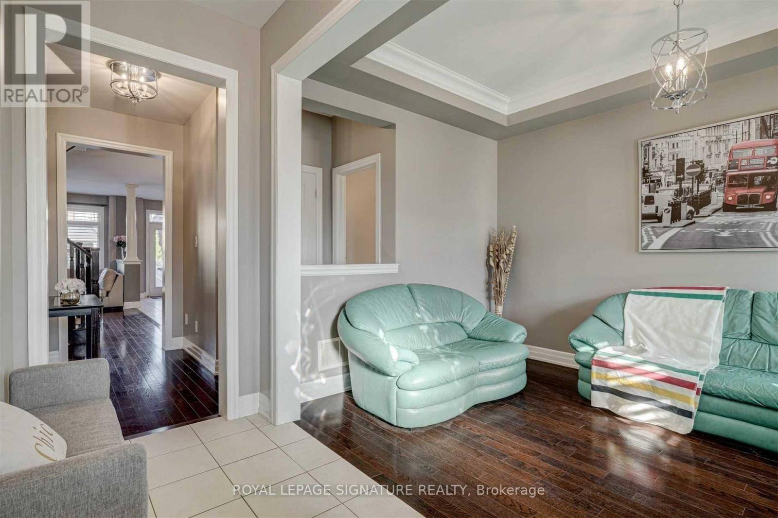 King (king City), ON L7B0C2,132 ALEX CAMPBELL CRESCENT