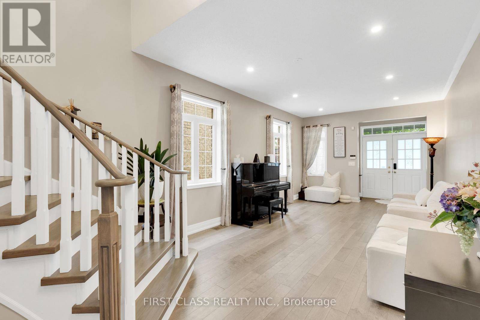 Markham (berczy), ON L6C3A8,12 CHARLES STURDY ROAD