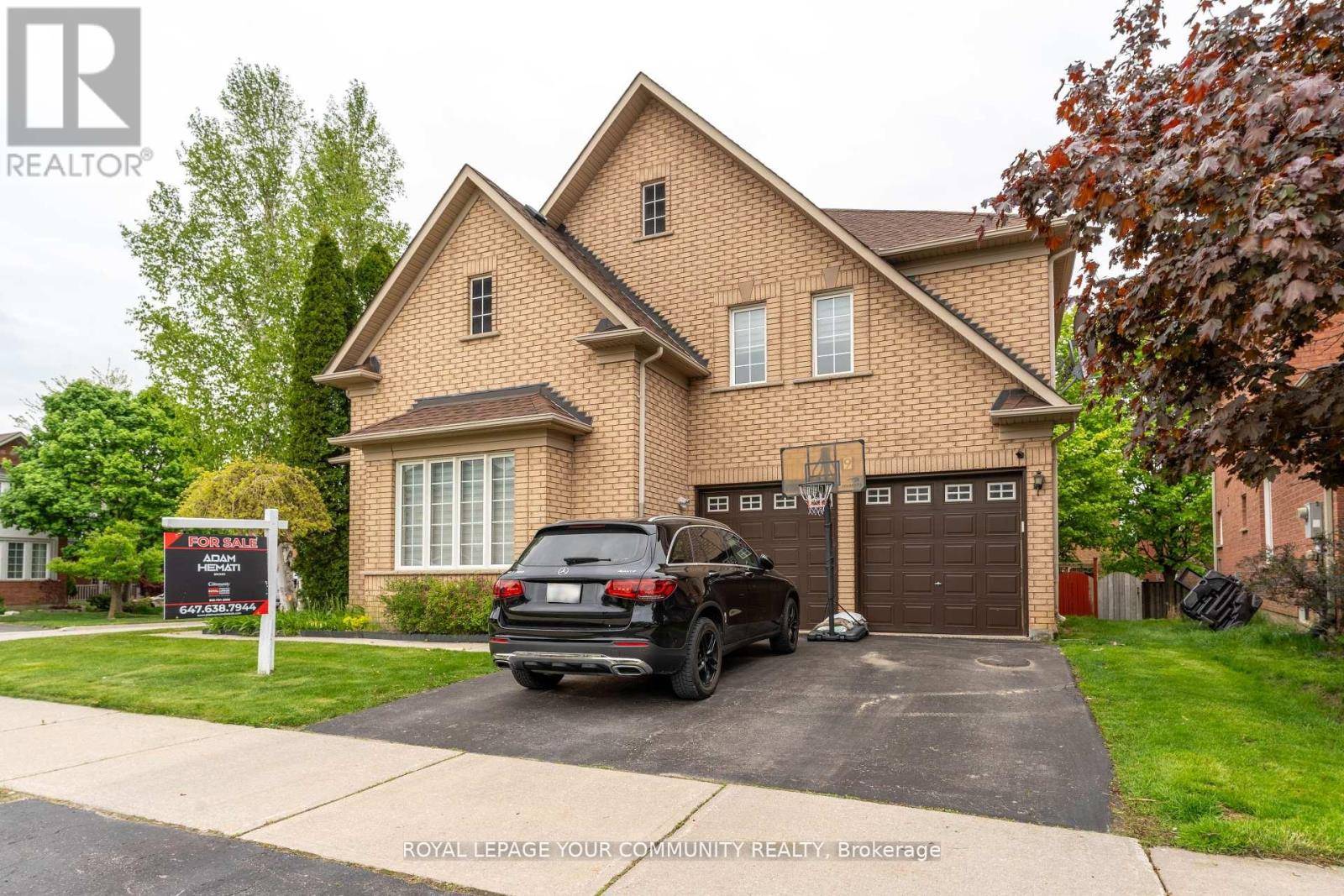 Richmond Hill (jefferson), ON L4E4C4,9 GLENIS GATE