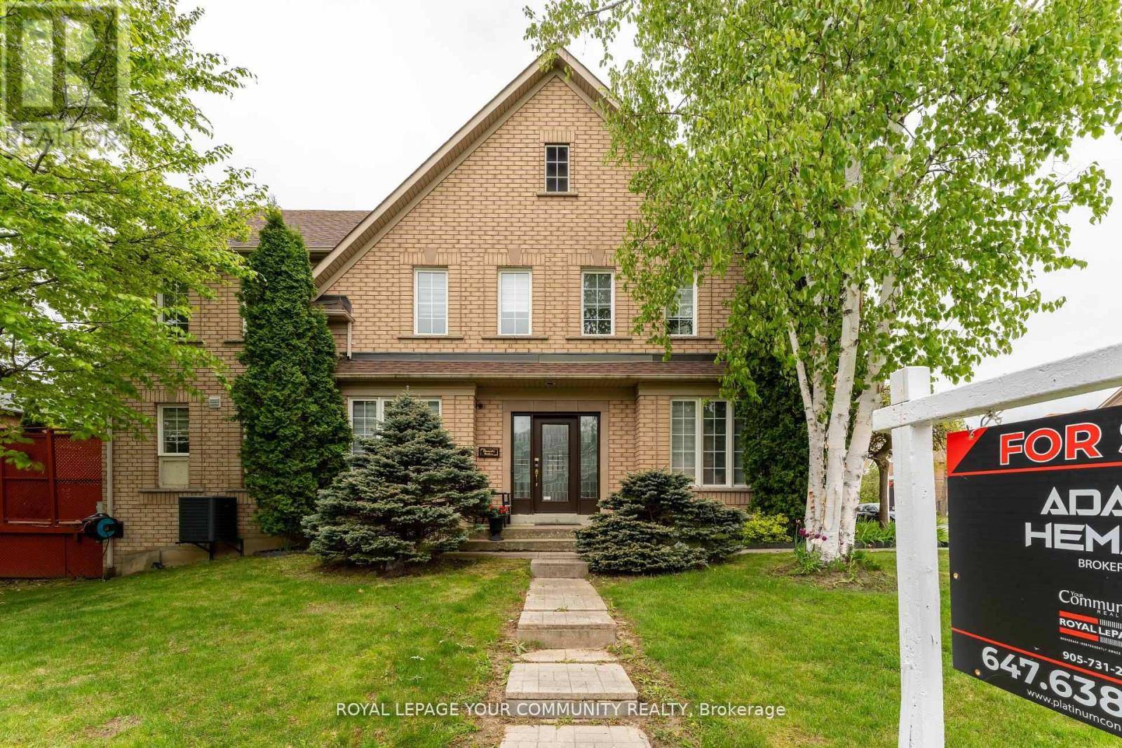 Richmond Hill (jefferson), ON L4E4C4,9 GLENIS GATE