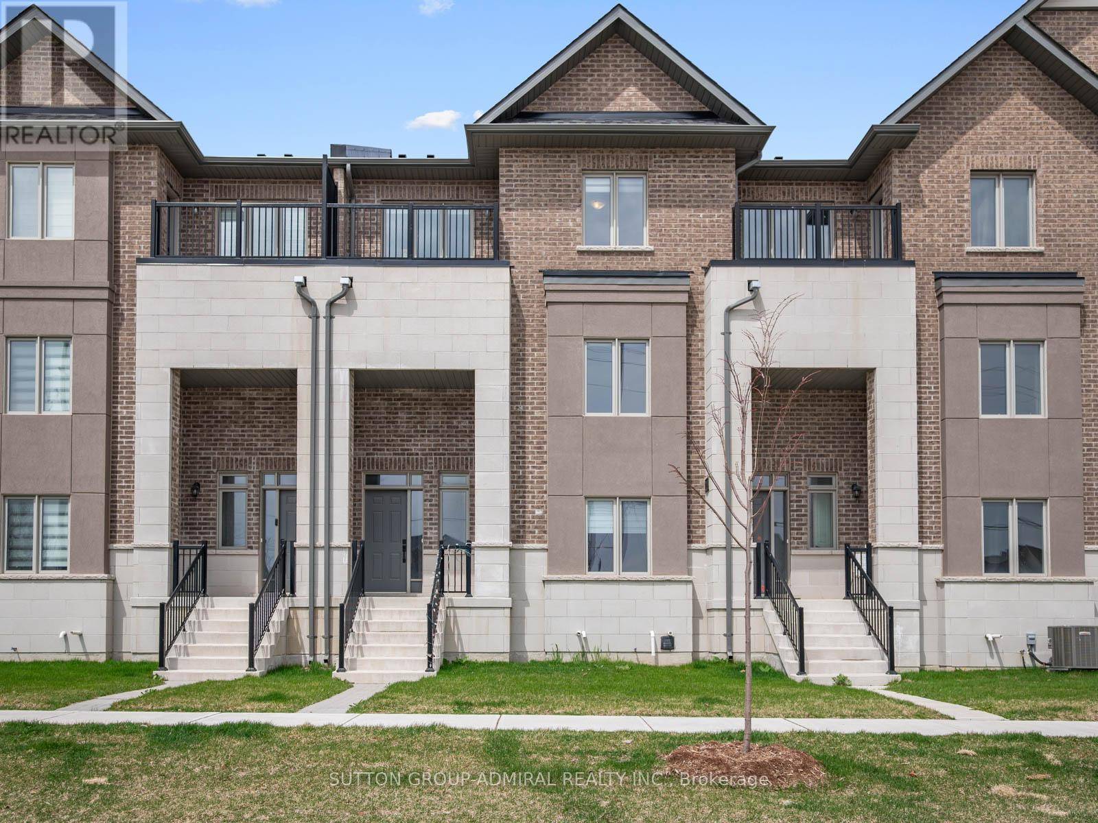 Uxbridge, ON L9P0R6,24 ALAN WILLIAMS TRAIL