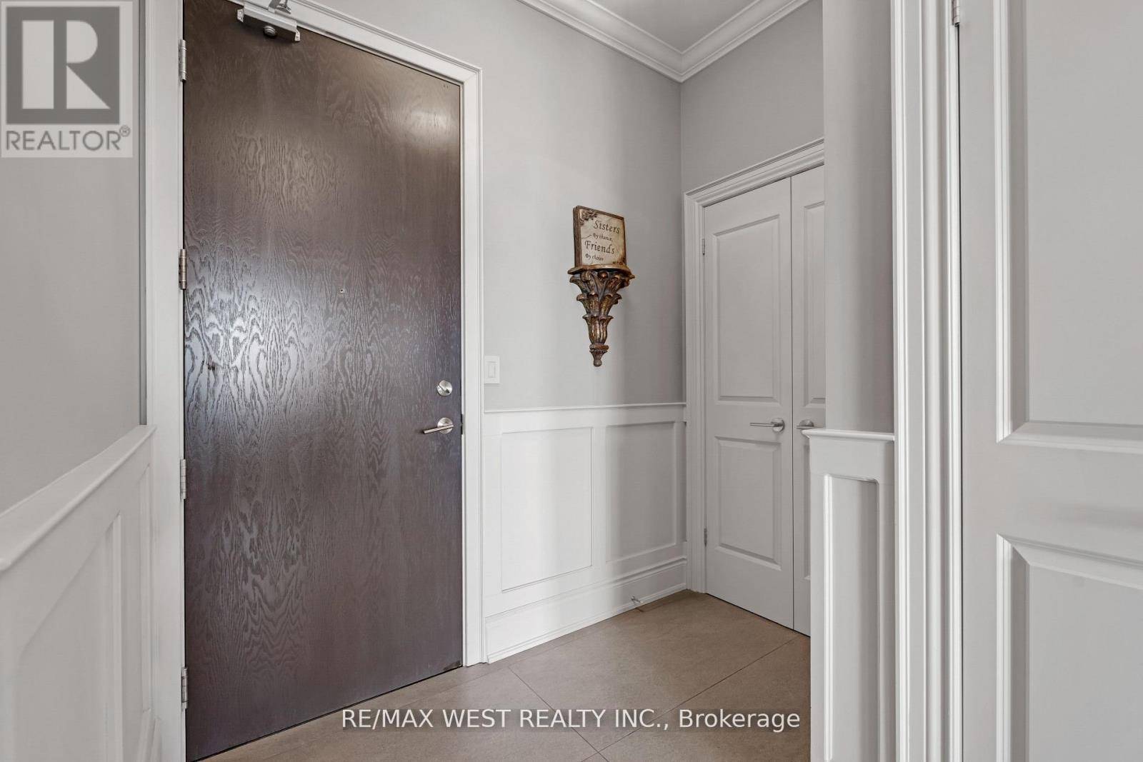 Vaughan (west Woodbridge), ON L4L0C6,281 Woodbridge AVE #PH627