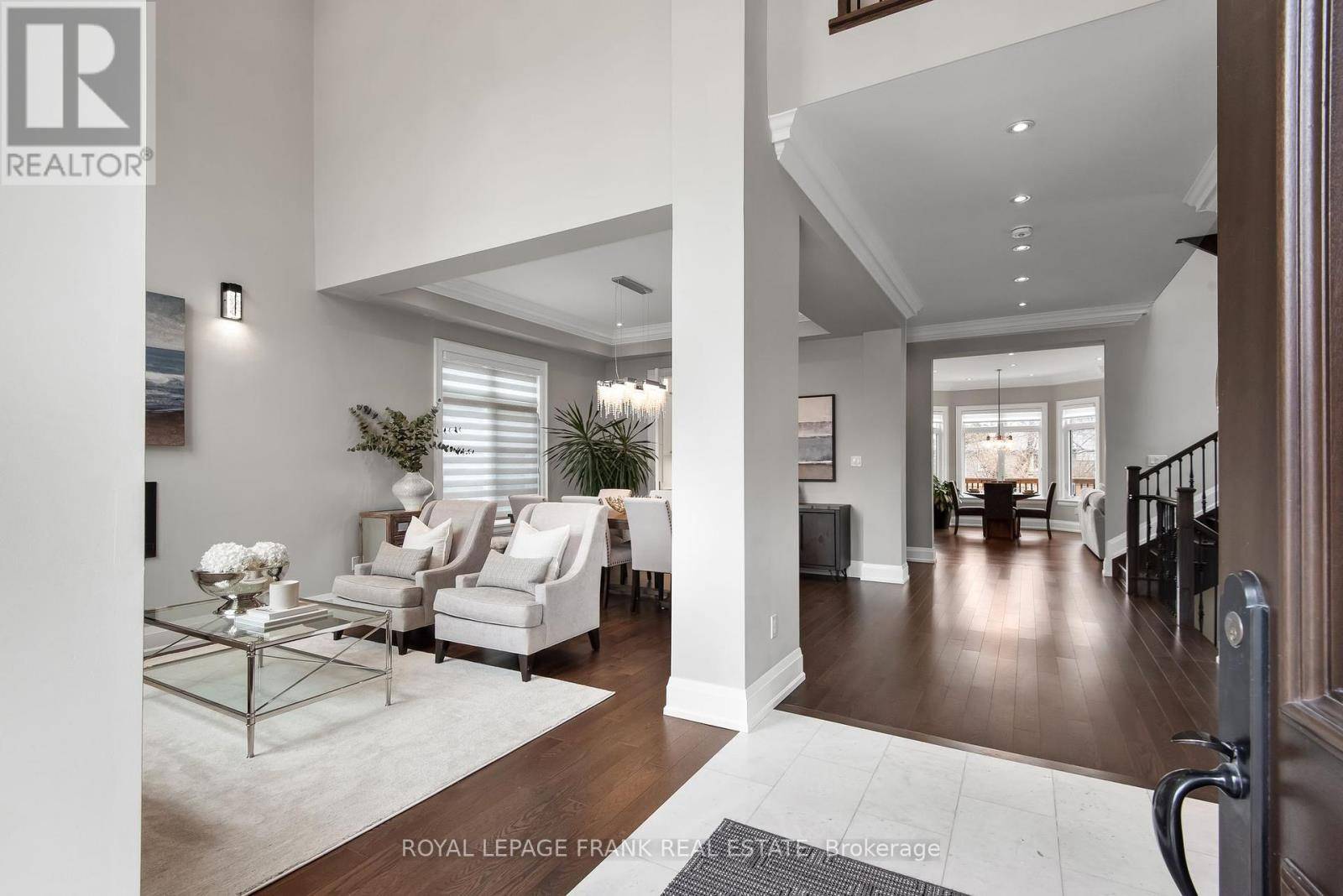 Markham (markham Village), ON L3P2Y4,52 WOOTTEN WAY N