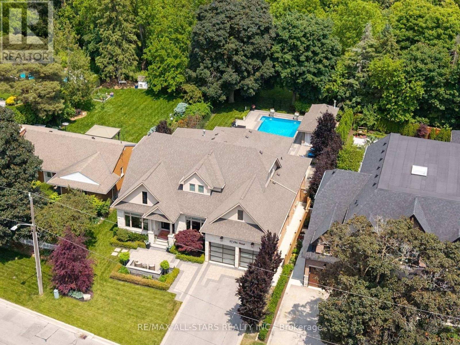Markham (old Markham Village), ON L3P2V3,27 ELM STREET