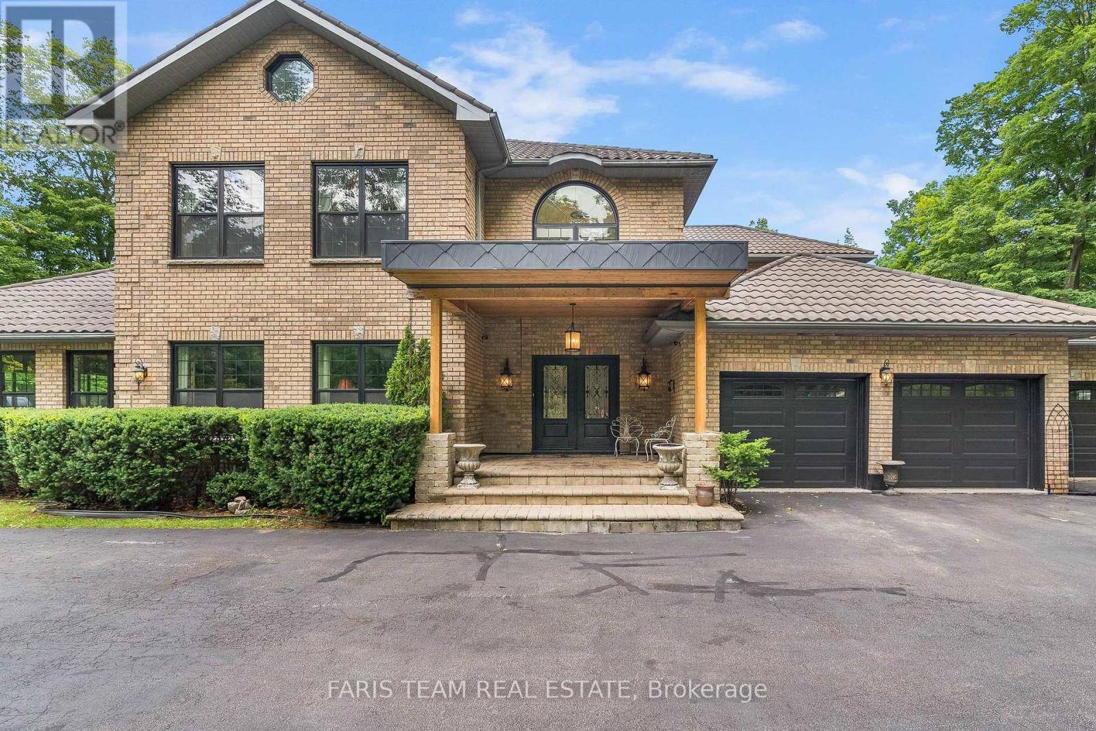 Innisfil, ON L9S1X2,1826 QUANTZ CRESCENT