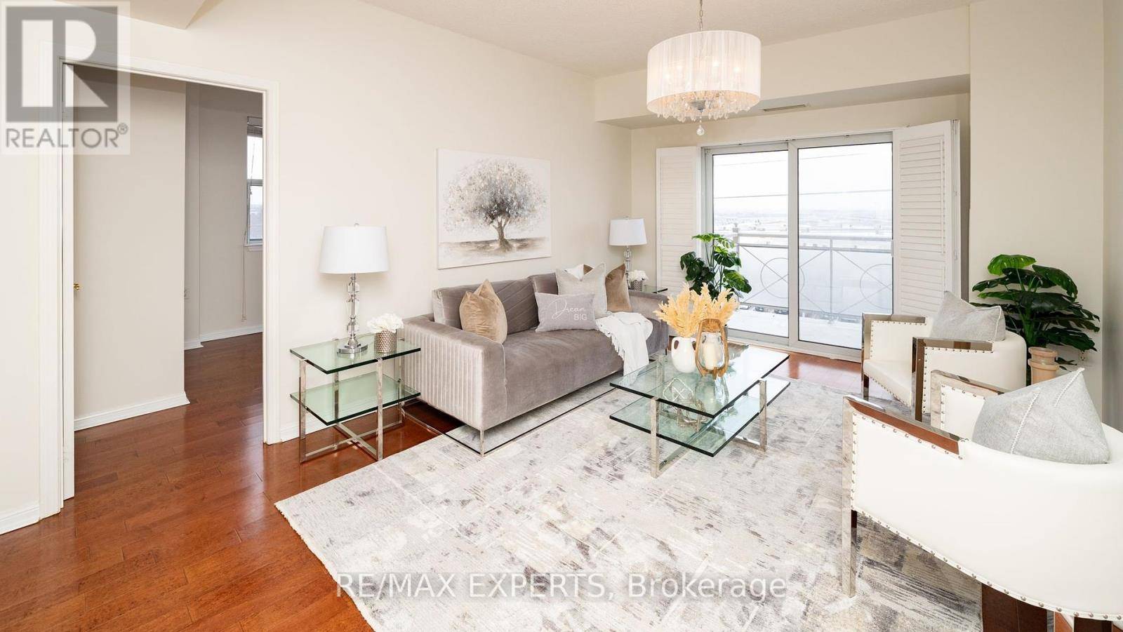 Vaughan (maple), ON L4K5N7,2500 Rutherford RD East #Unit 516