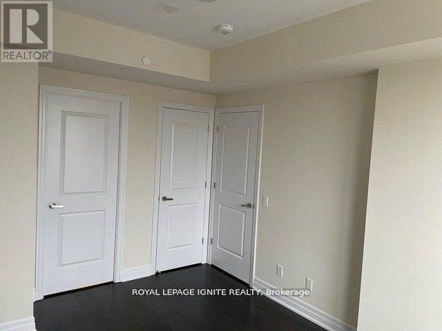 Vaughan (concord), ON L4K0L8,9085 Jane ST #1401
