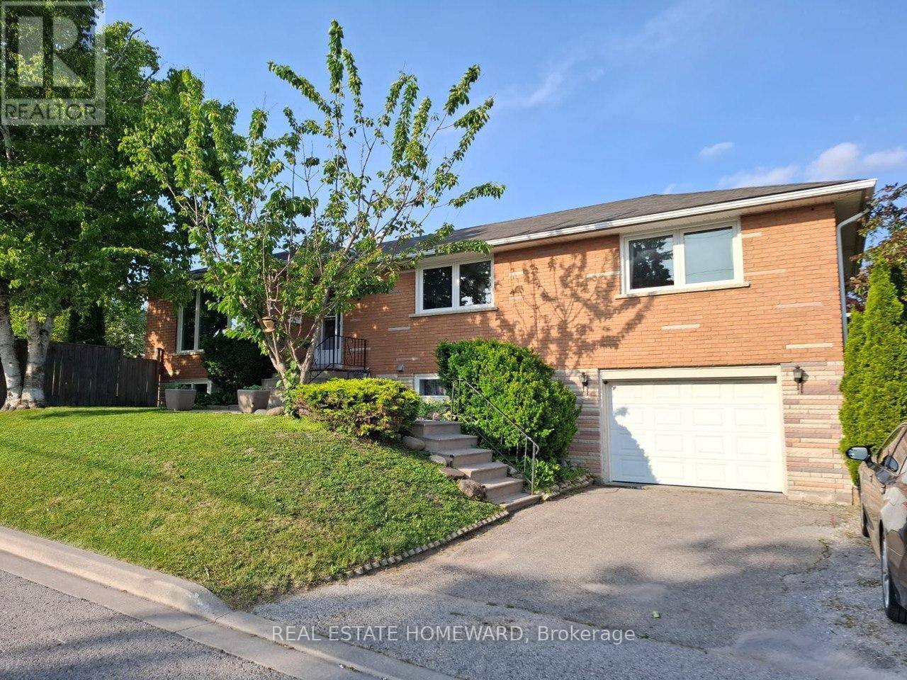 Bradford West Gwillimbury (bradford), ON L4N1V1,77 Toronto ST #Main