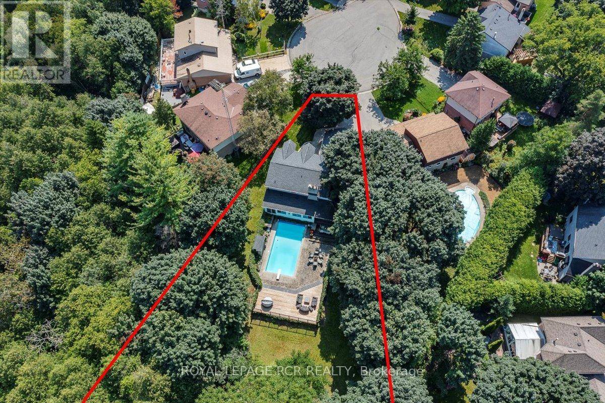 East Gwillimbury (mt Albert), ON L0G1M0,2 ROYAL OAK ROAD