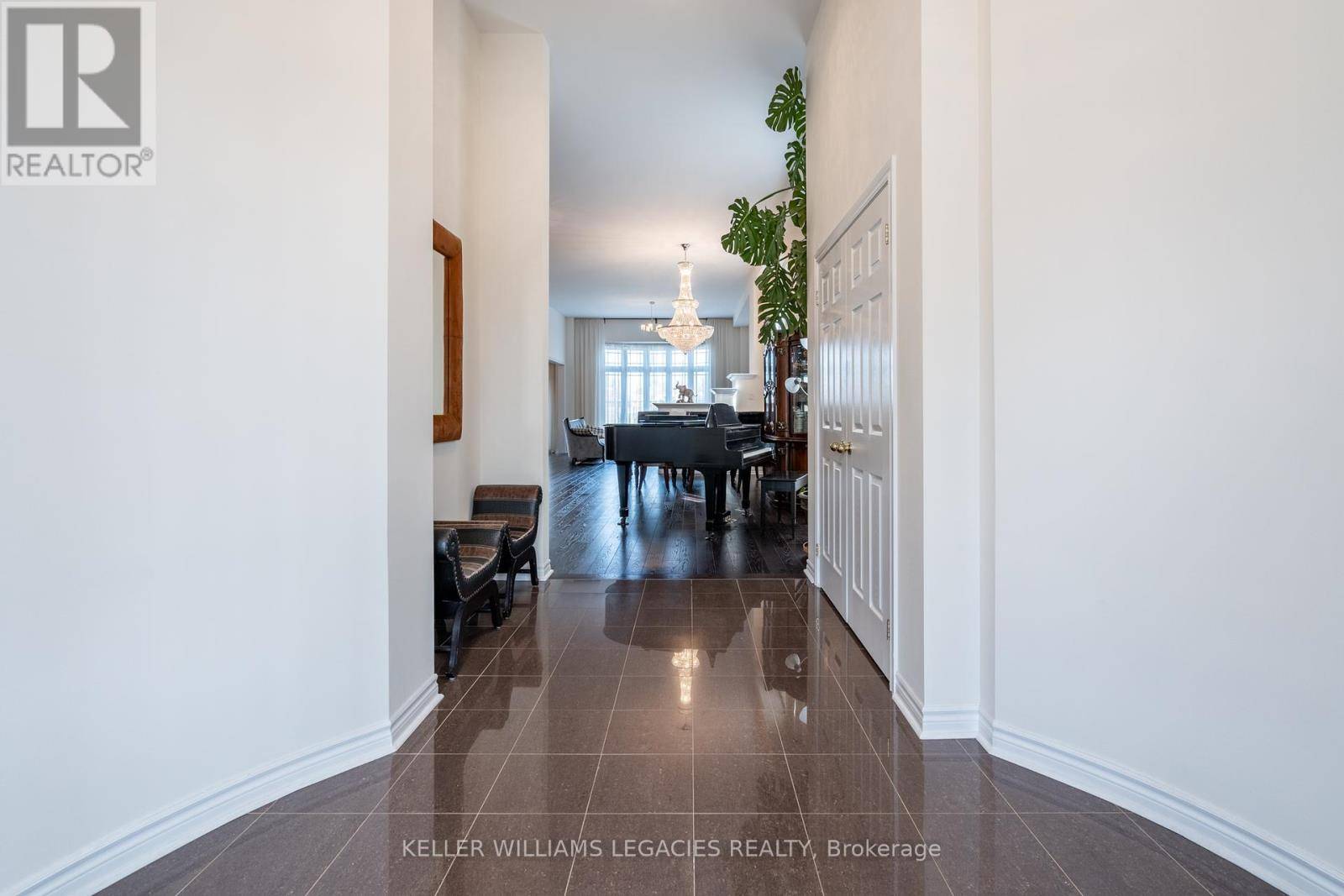 Vaughan (vellore Village), ON L4L1A6,55 IRONSIDE DRIVE