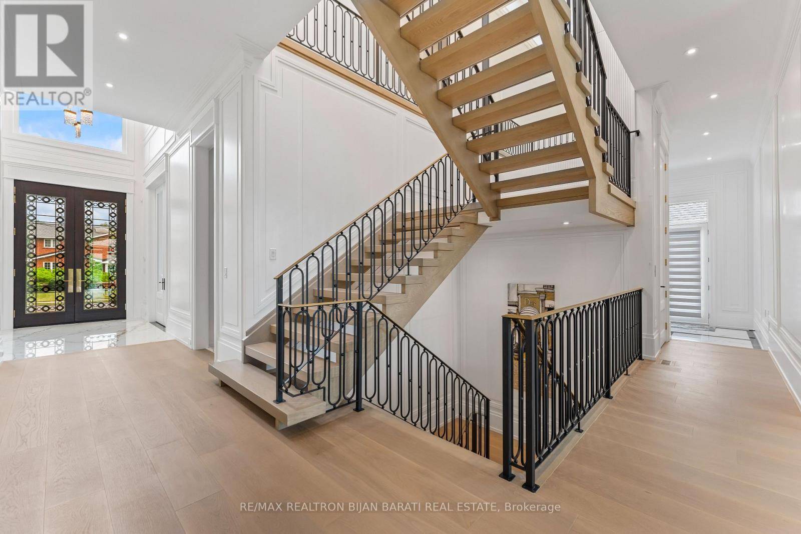 Richmond Hill (north Richvale), ON L4C3S7,95 MAY AVENUE