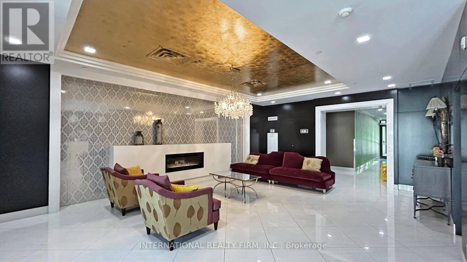 Vaughan (crestwood-springfarm-yorkhill), ON L4J0H2,520 Steeles AVE West #107