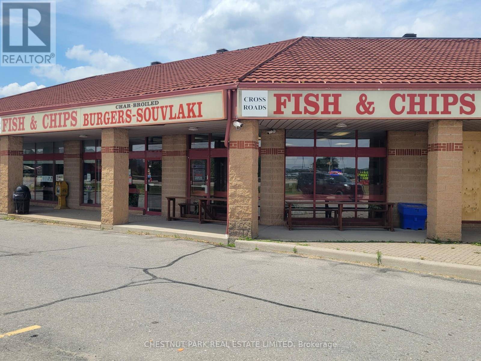 King (schomberg), ON L0G1T0,6048 Highway 9 #3,4