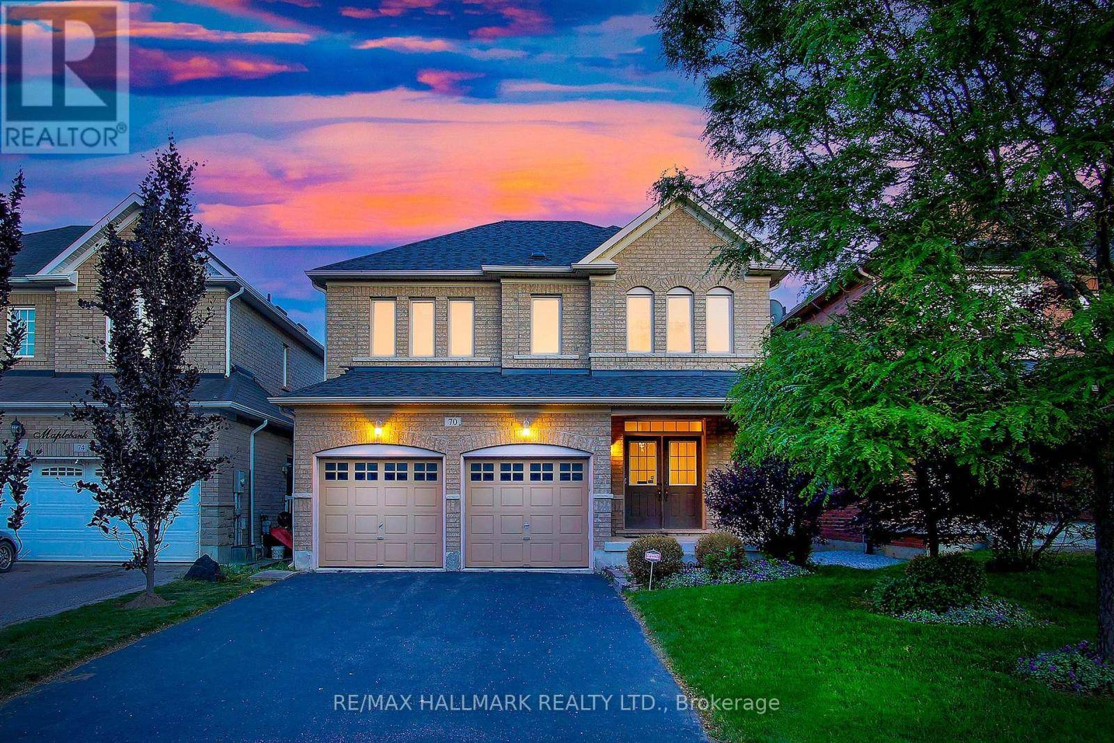 Whitchurch-stouffville (stouffville), ON L4A0R8,70 MAPLEBANK CRESCENT