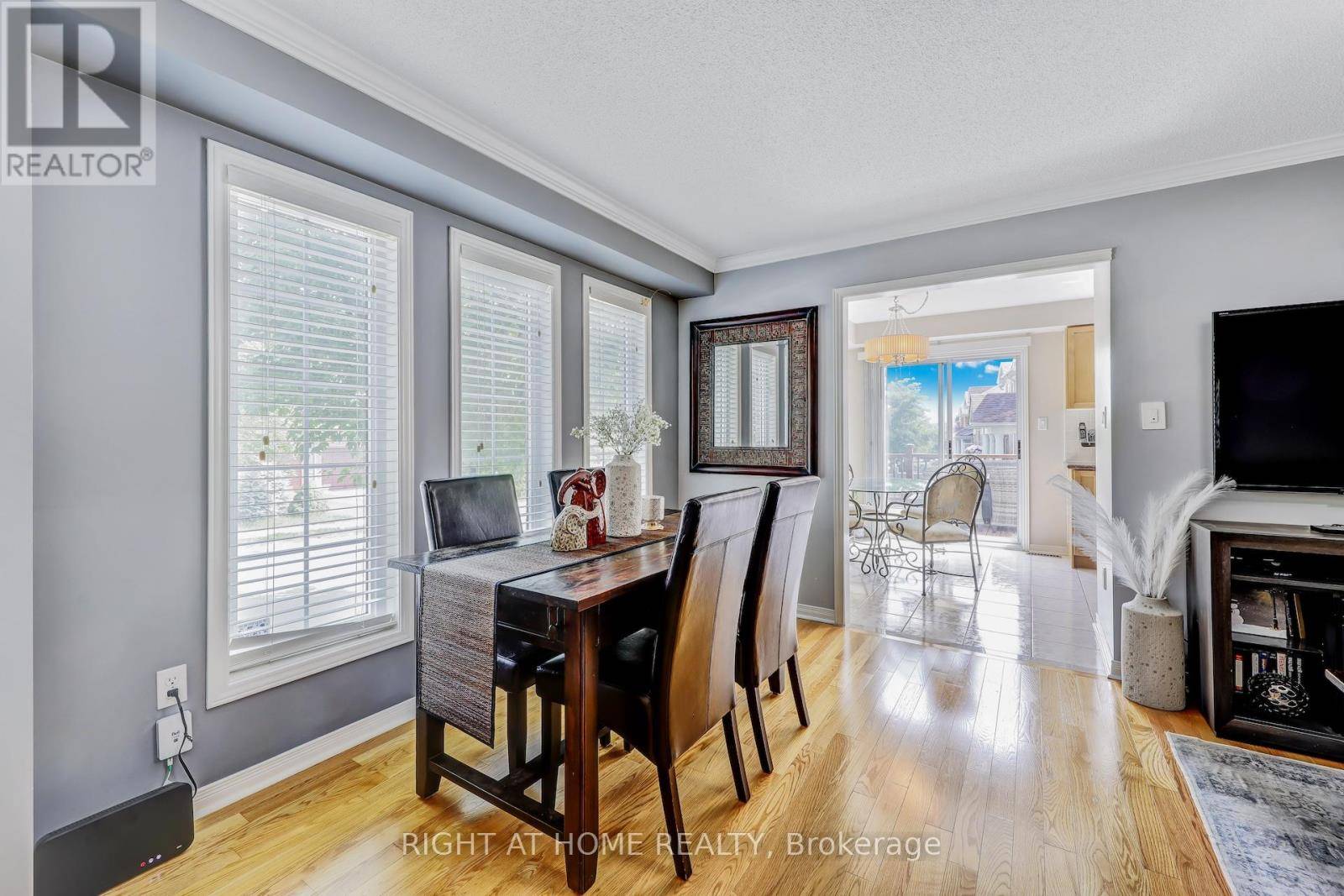 Richmond Hill (langstaff), ON L4B4T1,108 KING WILLIAM CRESCENT