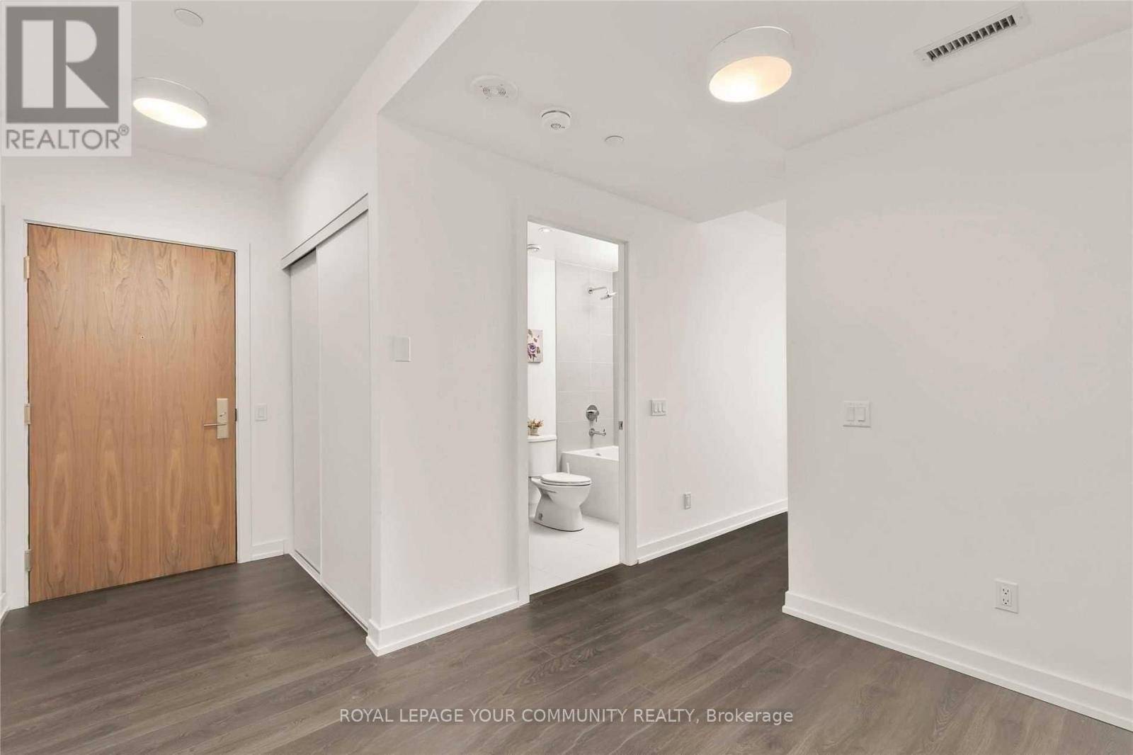 Markham (grandview), ON L3T0G7,1 Grandview AVE #506
