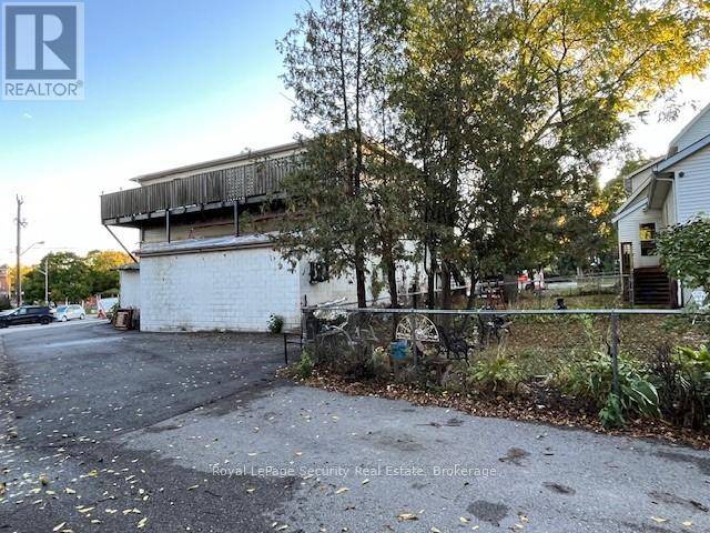 Brock (beaverton), ON L0K1A0,360 OSBORNE STREET
