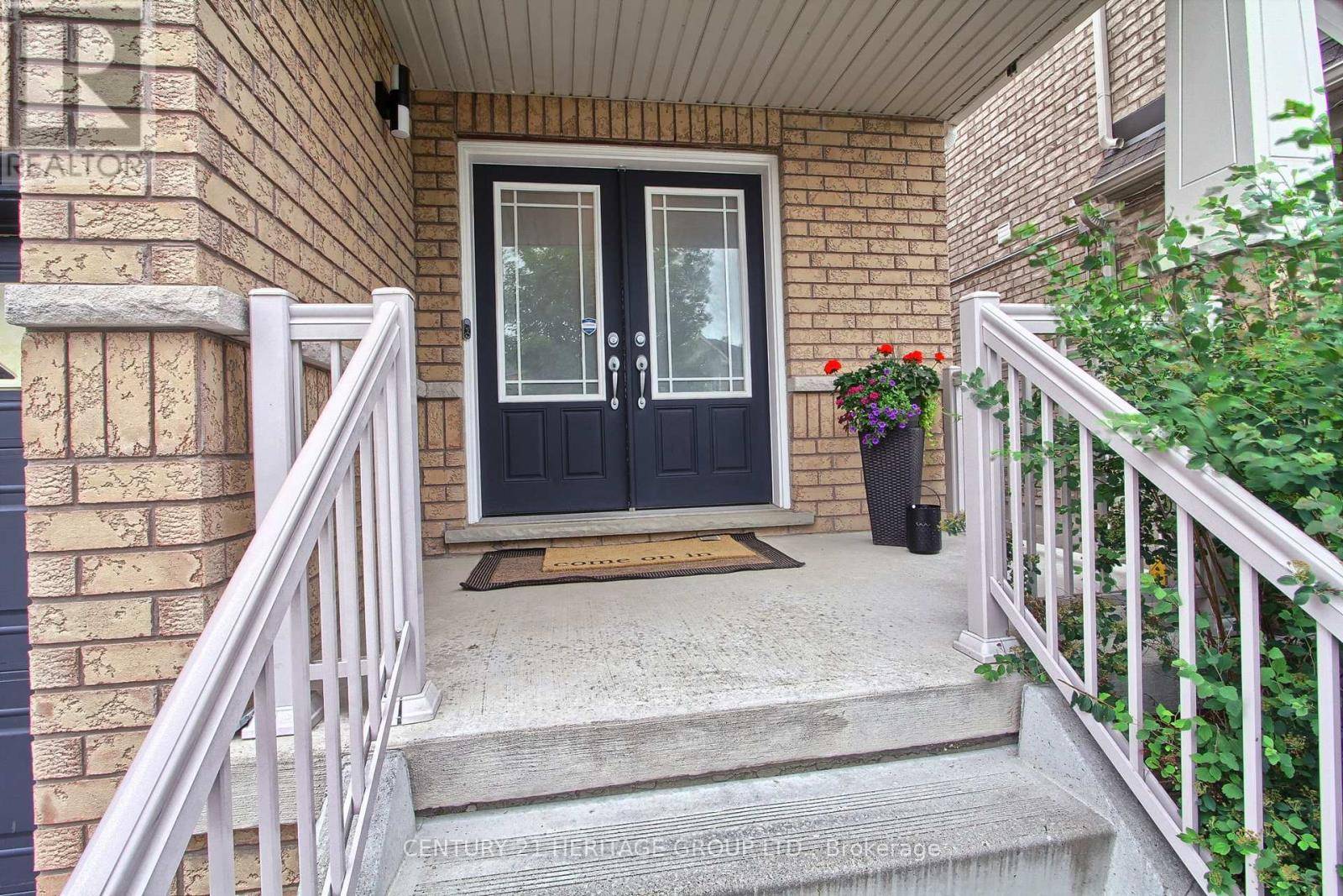 Bradford West Gwillimbury (bradford), ON L3Z0C4,114 FARIS STREET