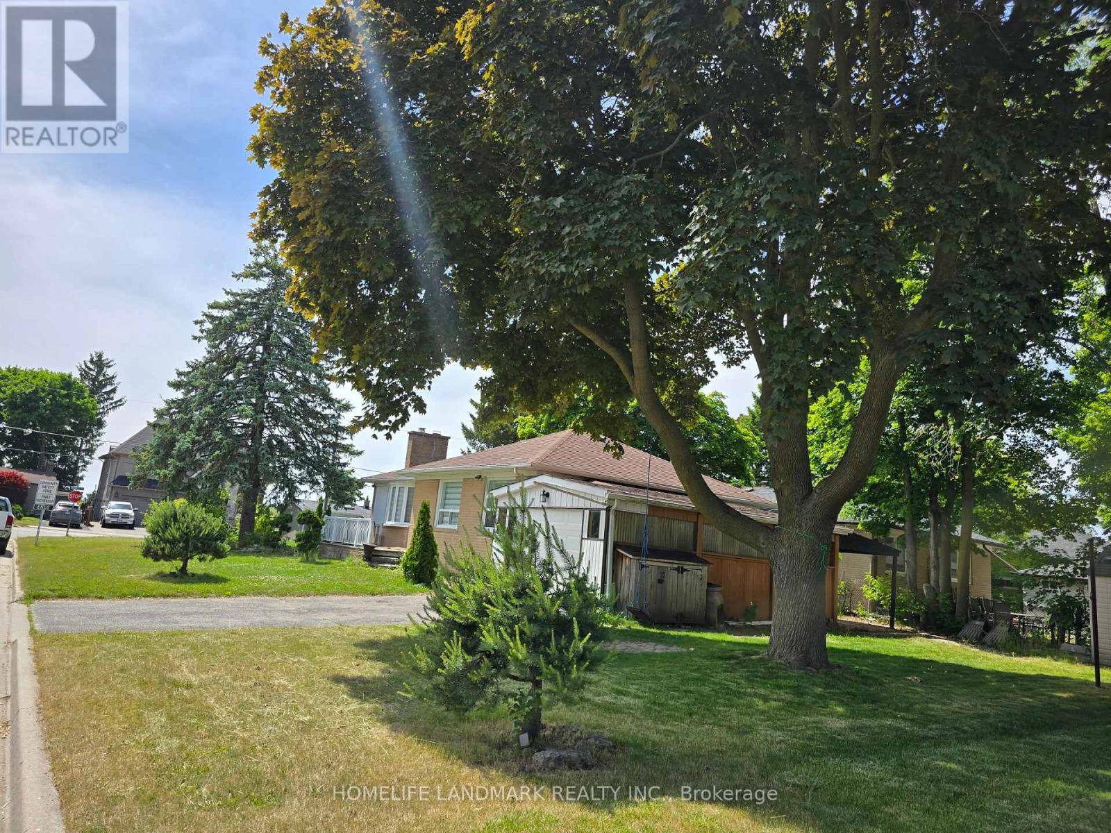 Richmond Hill (harding), ON L4C1R9,283 PALISER CRESCENT S