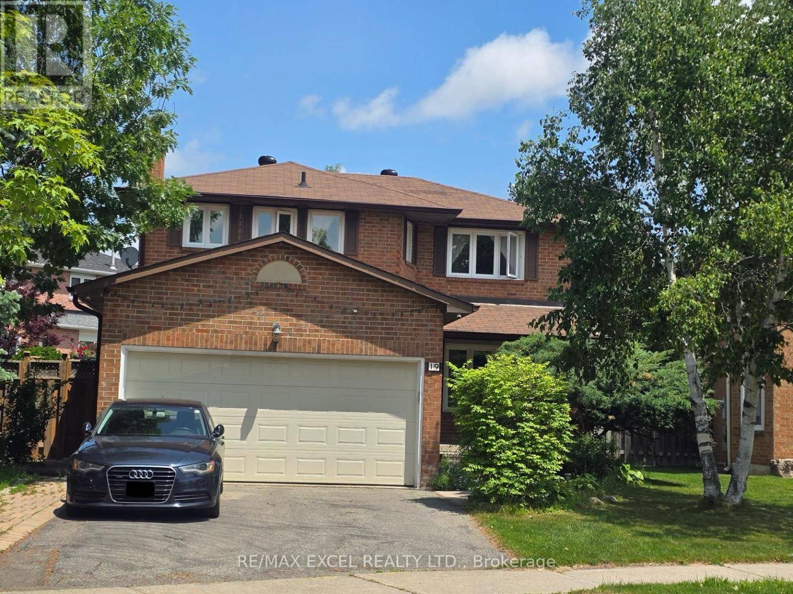 Richmond Hill (north Richvale), ON L4C7P2,19 MARSH STREET N