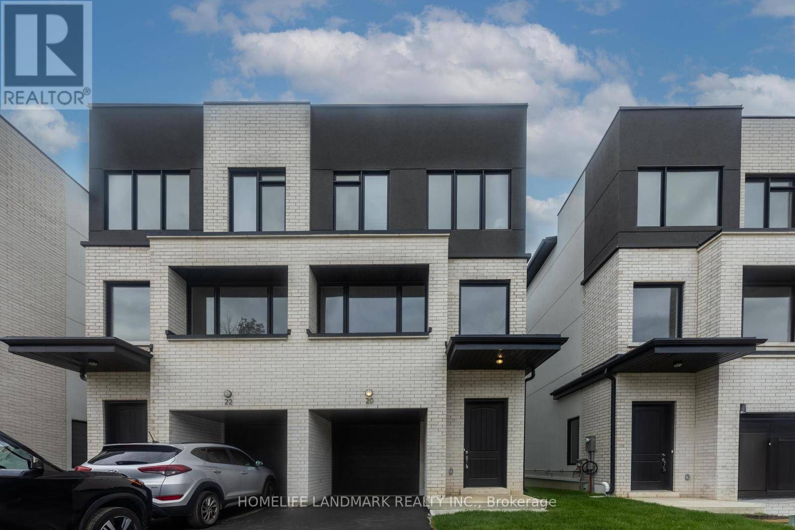 Richmond Hill (oak Ridges), ON L4E1L3,20 PERSICA STREET