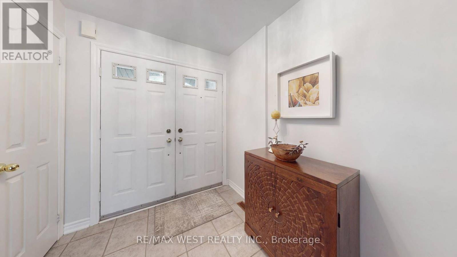 Richmond Hill (oak Ridges), ON L4E3T9,6 MISTLEFLOWER COURT