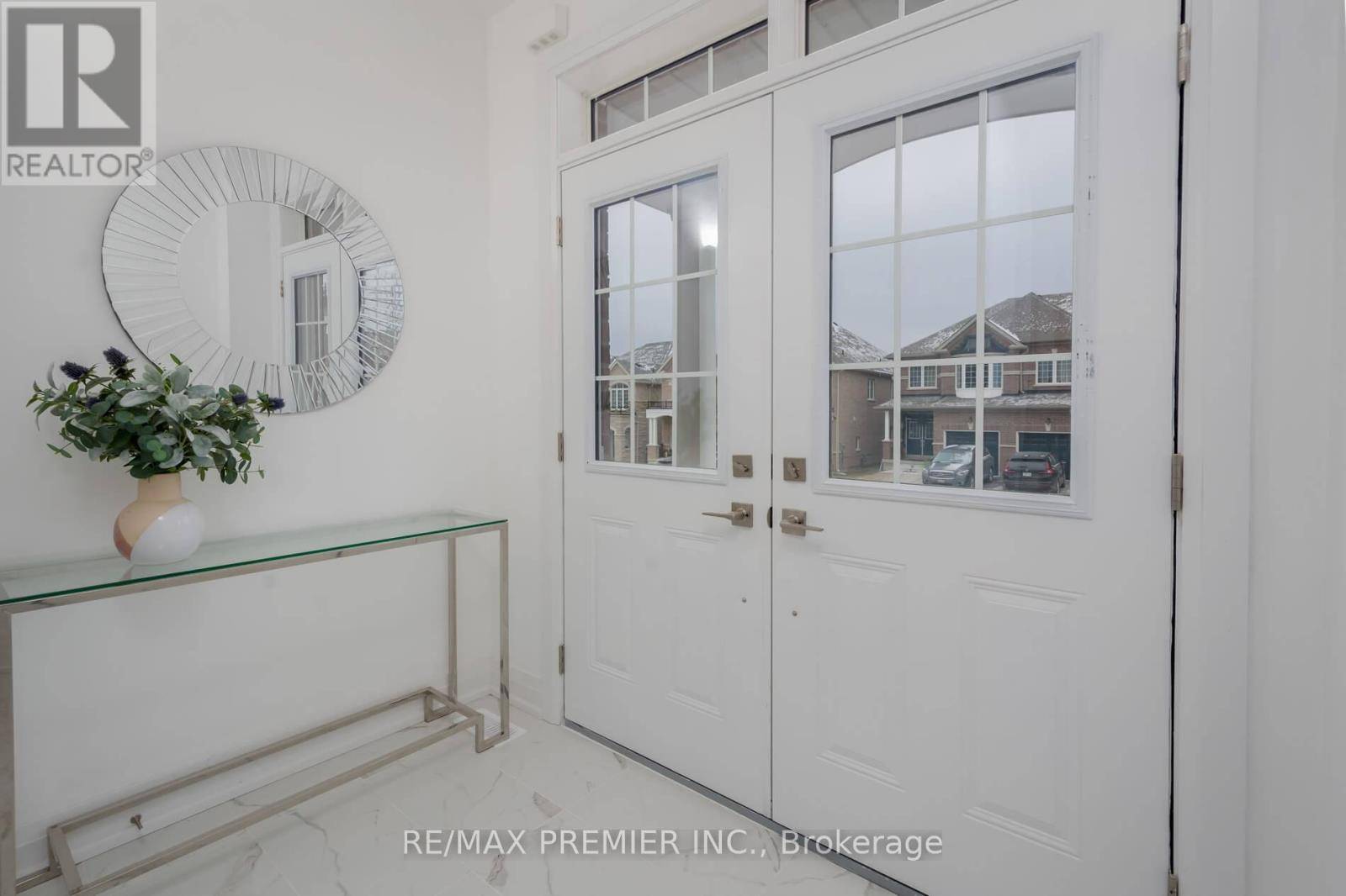 Vaughan (west Woodbridge), ON L4H5G5,27 VIRRO COURT