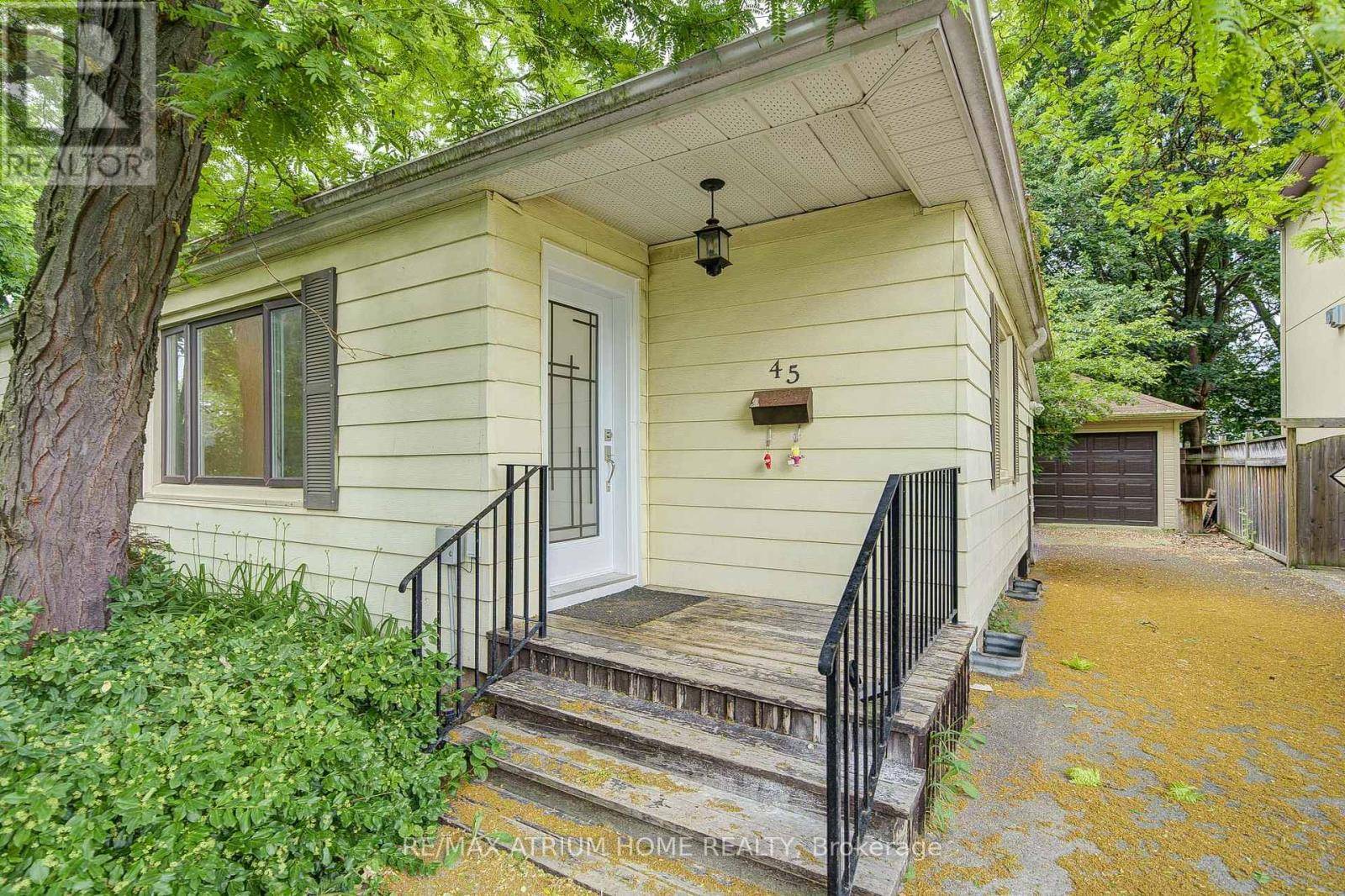 Markham (grandview), ON L3T1E6,45 WOODWARD AVENUE