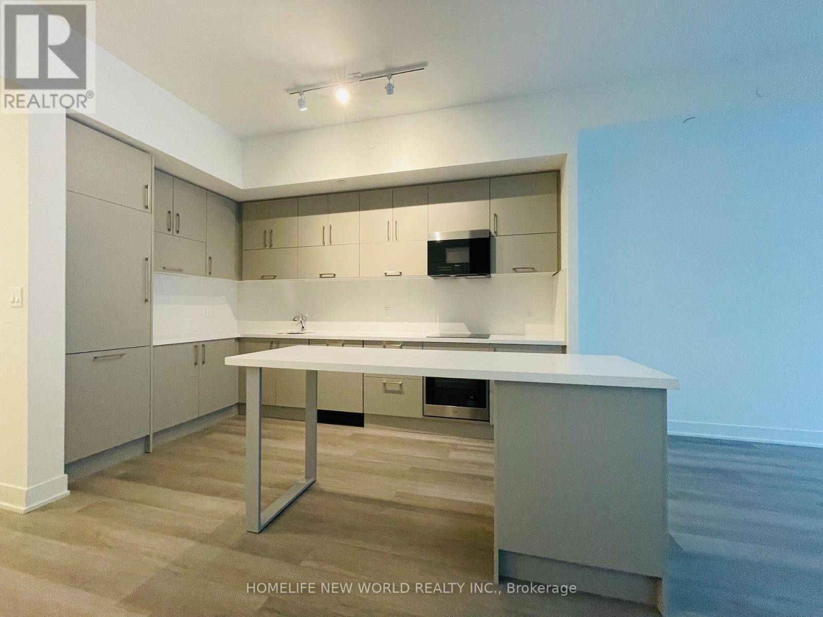 Markham (unionville), ON L6G0G4,38 Andre de Grasse ST #701