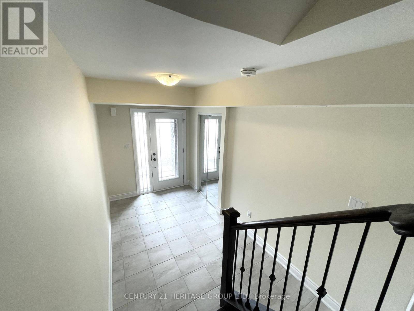 Bradford West Gwillimbury (bradford), ON L3Z4H7,47 ELGIN COURT