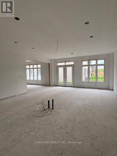 Bradford West Gwillimbury (bradford), ON L3Z4N2,146 WRAGGS ROAD W