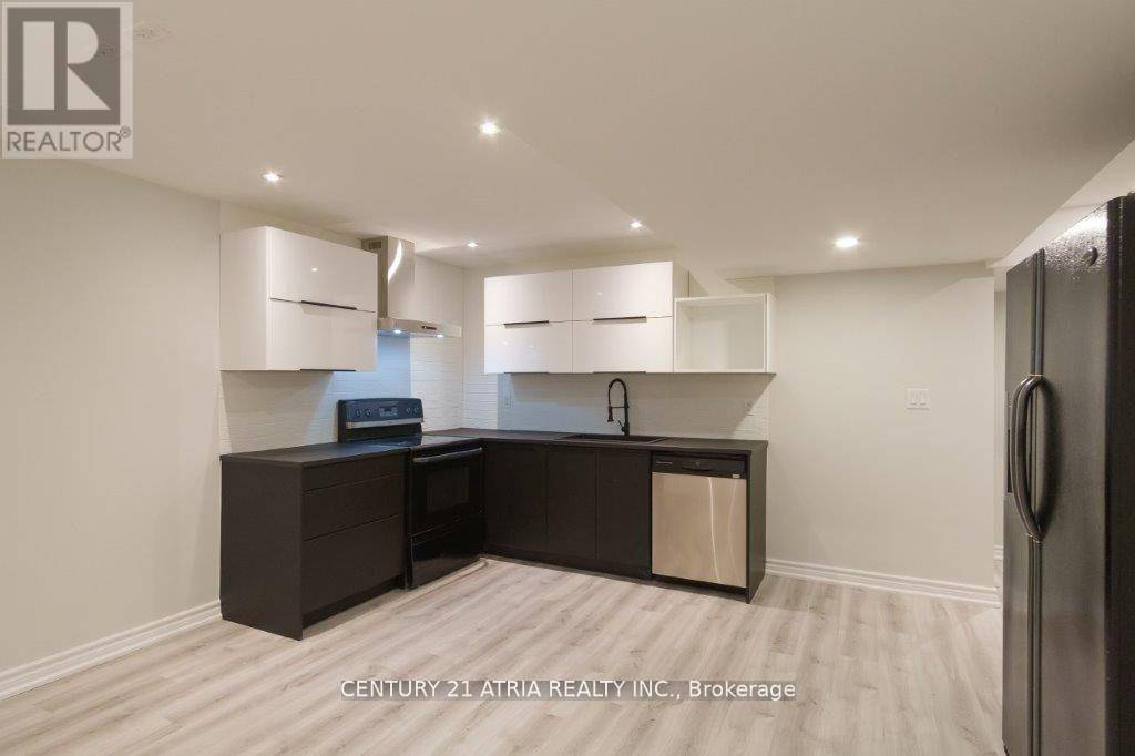 Vaughan (beverley Glen), ON L4J7T2,75 Rockwood CRES #Bsmt