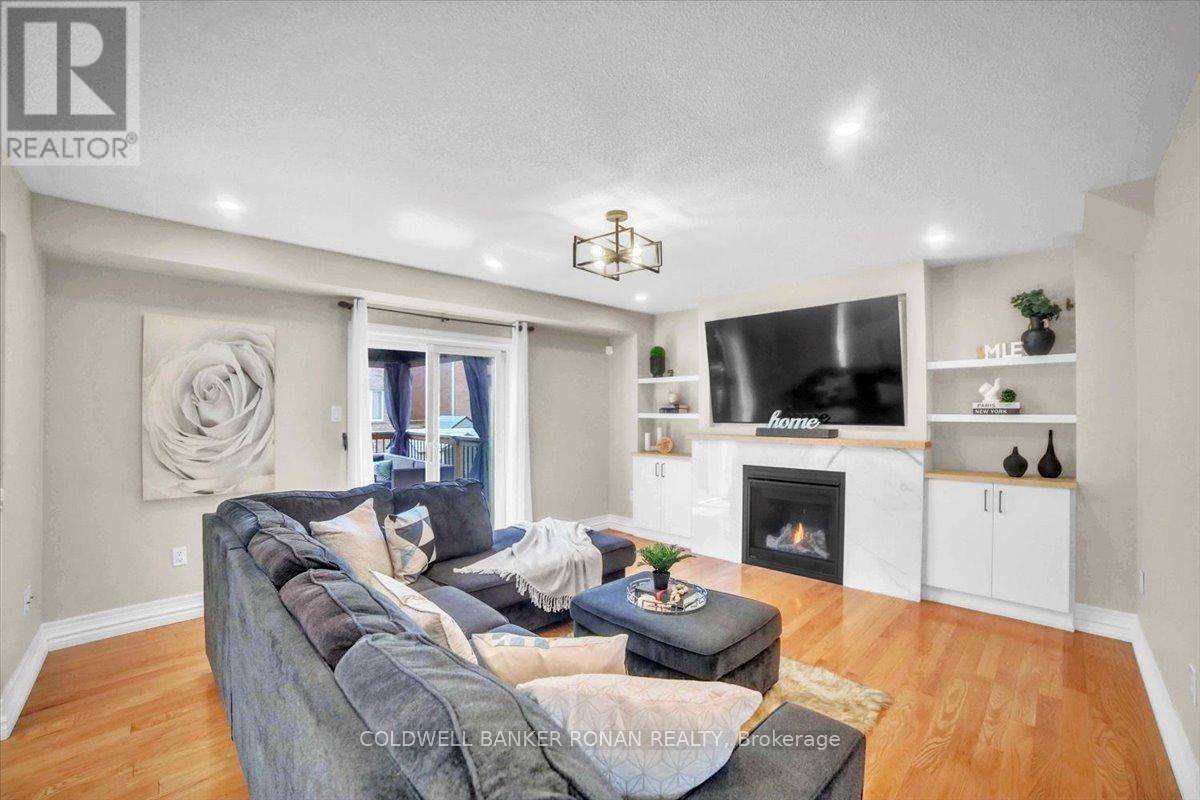 Newmarket (woodland Hill), ON L3X3J3,225 KARL ROSE TRAIL