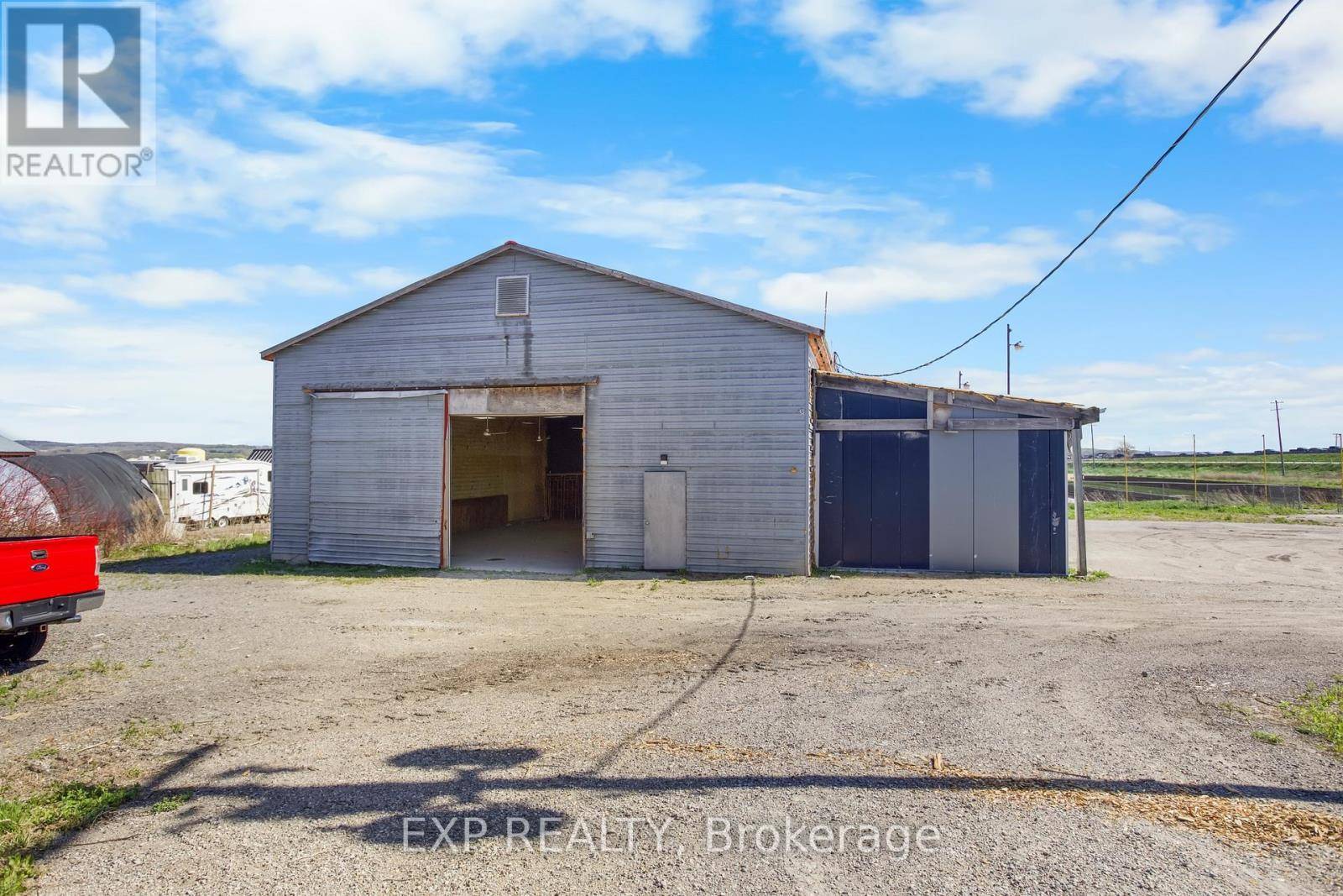 Bradford West Gwillimbury (bradford), ON L3Z4E2,1153 Canal RD #- Barn