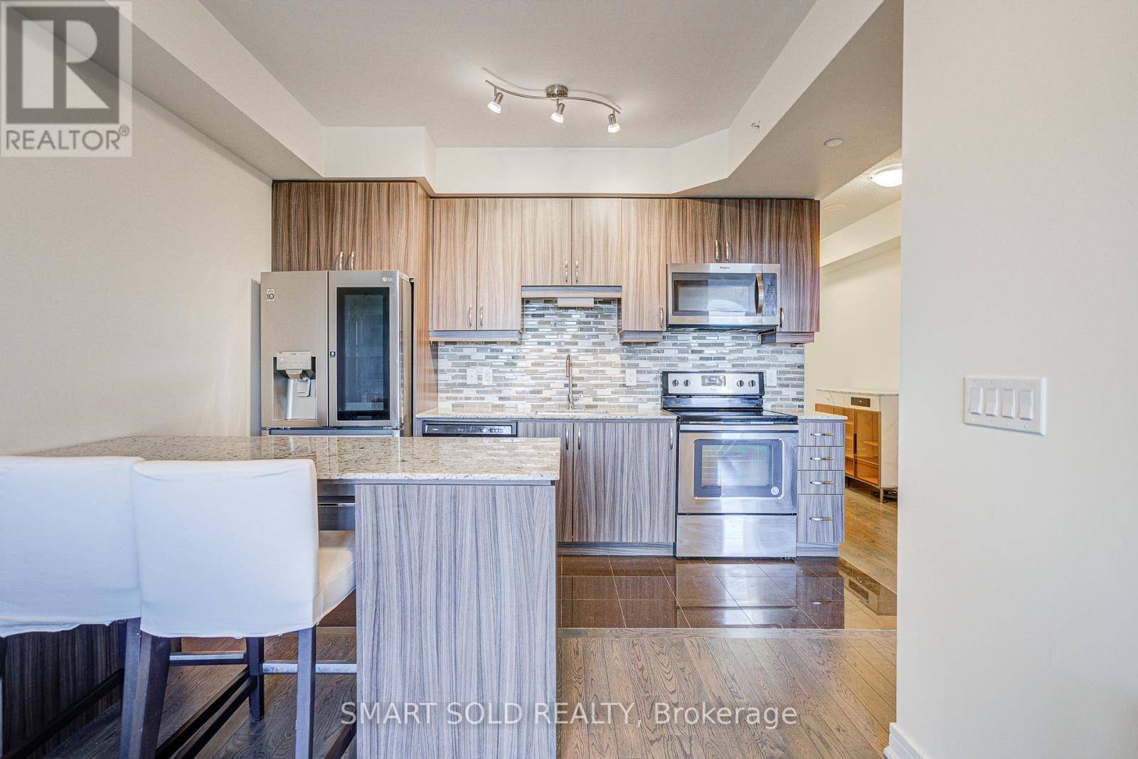 Richmond Hill (langstaff), ON L4C1E2,9191 Yonge ST #716