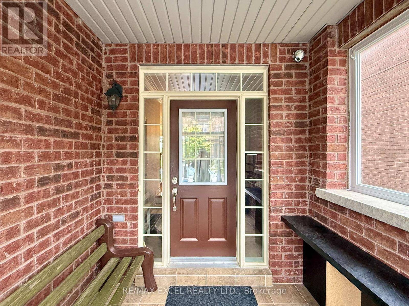 Markham (berczy), ON L6C0M8,22 VALLIERE DRIVE
