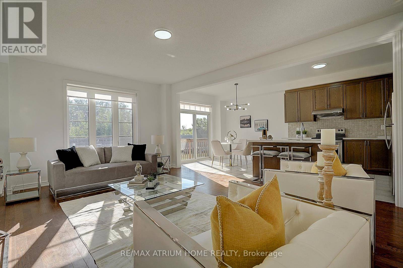 Markham (box Grove), ON L6B1N6,26 DECAST CRESCENT