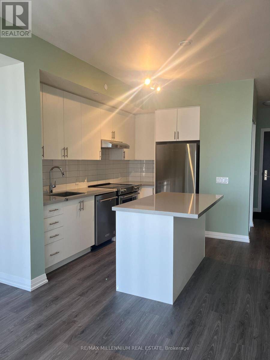 Vaughan (concord), ON L4K0M6,9000 Jane ST #2104