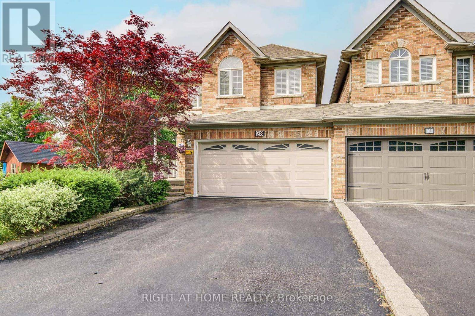 Richmond Hill (oak Ridges Lake Wilcox), ON L4E3W4,28 LORRIDGE STREET