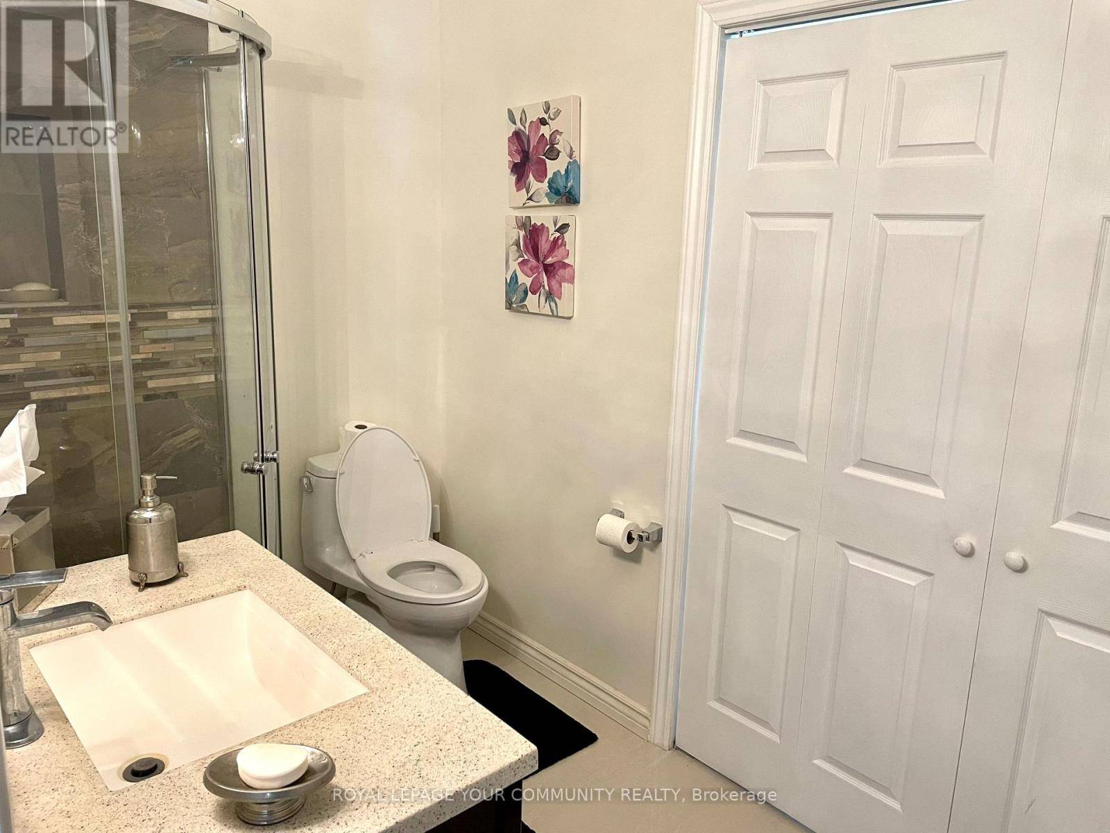 Newmarket (bristol-london), ON L3Y5Y6,96 CARDINAL CRESCENT