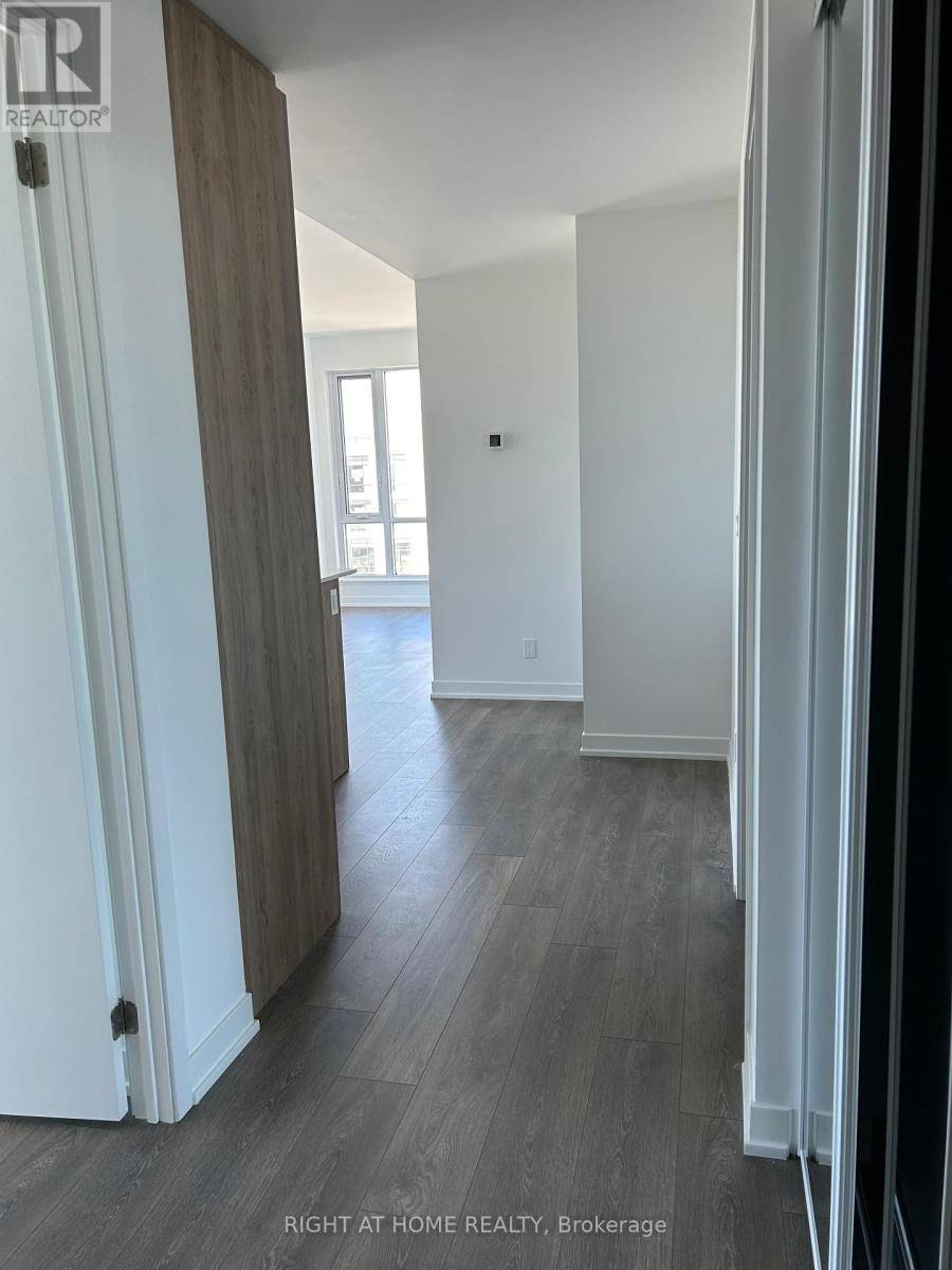Vaughan (glen Shields), ON L4J0L4,7950 Bathurst ST #1023