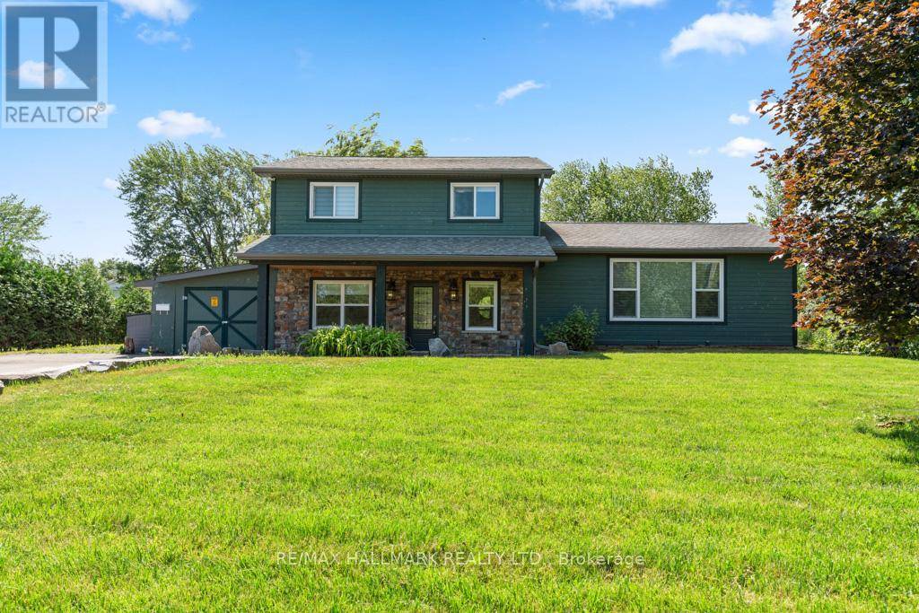 Georgina (keswick South), ON L4P1V1,720 LAKE DRIVE S