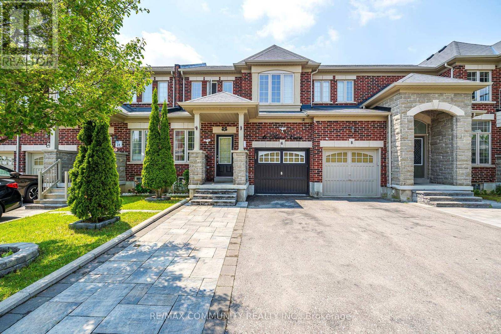 Markham (box Grove), ON L6B0V7,6 MOORE'S COURT